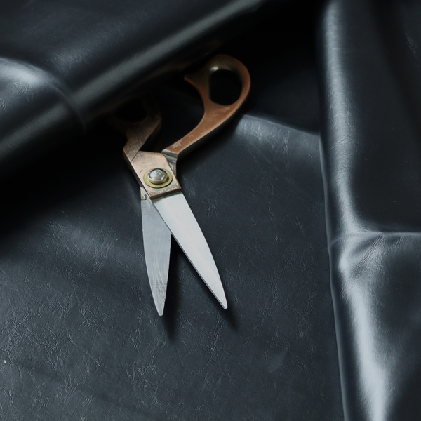 Padua Faux Leather Glossy Effect In Black Colour CTR-1372