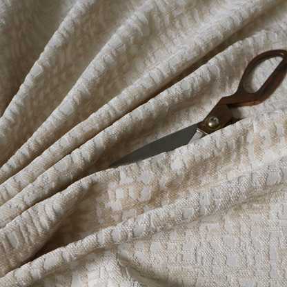 Tela Semi Plain Soft Textured Chenille In Cream Upholstery Fabric CTR-1874