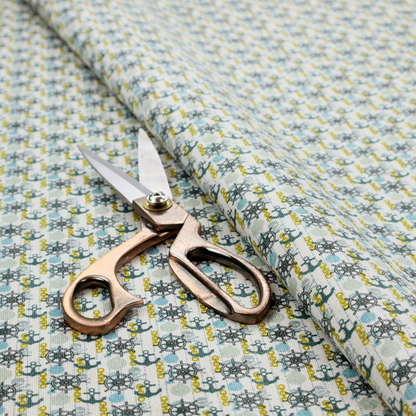 The pattern features a nautical theme consisting of ships' steering wheels, anchors, and vertical chains.