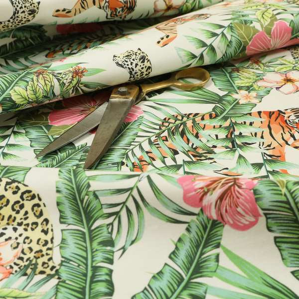 Freedom Printed Velvet Fabric Tiger Cheetah Animal Jungle Wildlife Pattern Upholstery Fabric CTR-489