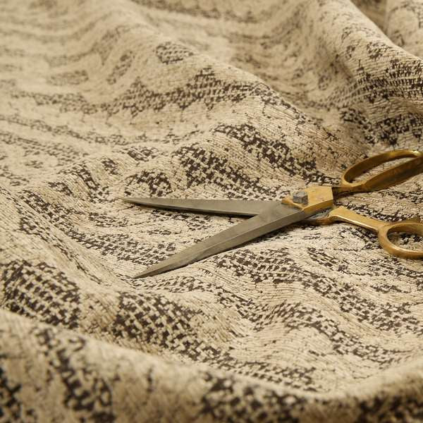 Damask Theme Pattern Brown Heavyweight Textured Chenille Upholstery Fabric JU050516-01